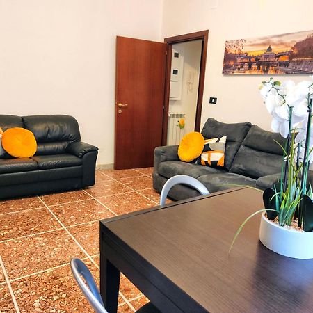 Casa Roma Marconi Lägenhet Exteriör bild